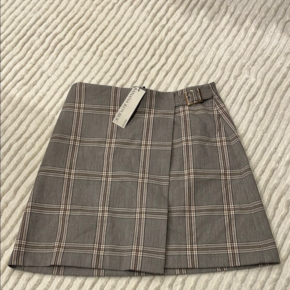 Banana Republic Dresses & Skirts - NWT Banana Republic Plaid Skirt